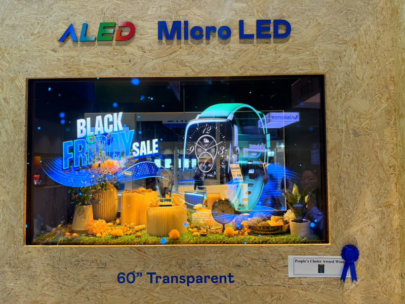 世界杯官网线上平台60吋高透明度Micro LED显示器获&rdquo;最佳Micro LED技术应用奖&rdquo;，将Micro LED面板透明化之设计特性极致发挥，以可扩展性无缝拼接技术打造，具备600 nits全画面亮度、大于60%穿透率及超过NTSC 110%的优异广色域表现，可依需求灵活应用于各种场域